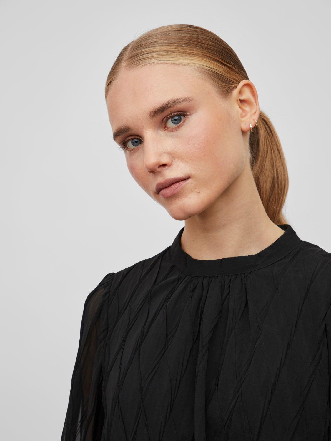 VIKELADI T-shirts & Tops - Black